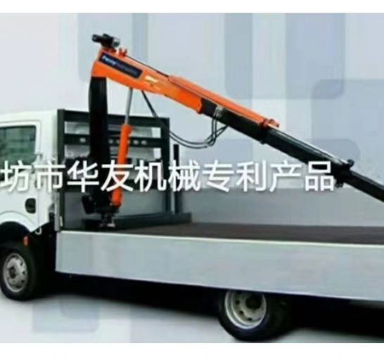 點(diǎn)擊查看詳細(xì)信息<br>標(biāo)題：車載小吊機(jī)  液壓小吊機(jī) 閱讀次數(shù)：2168
